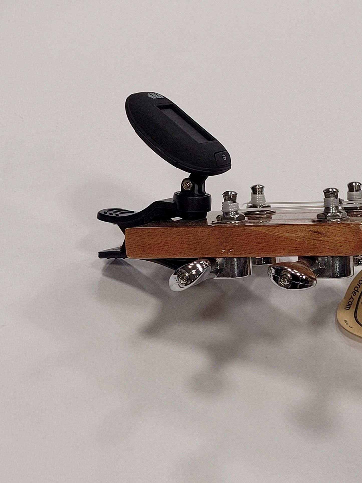 Afinador JOYO Digital Cromático para instrumentos Musicales de cuerda